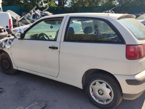 Fuse box SEAT IBIZA II (6K1) 1.4 i | BP32096017E1 