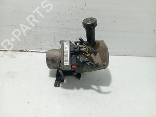 Styring servopumpe PEUGEOT 407 SW (6E_, 6D_) 2.0 HDi 135 (136 hp) 31100822