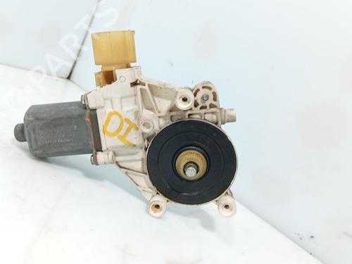 Vindusheismotor venstre foran Vindusheismotor venstre foran BMW 1 (E87) 116 d (116 hp) 37030993 37030993
