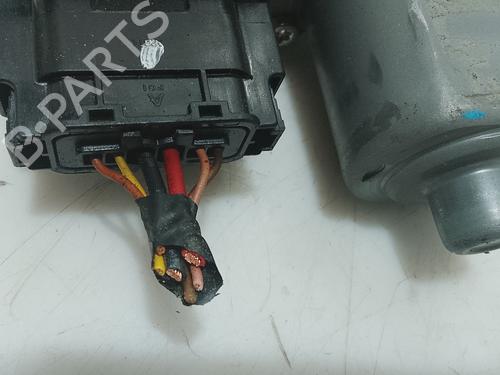 Right rear window motor HYUNDAI i30 (FD) 1.6 CRDi | BP37873525E22 - Image 3