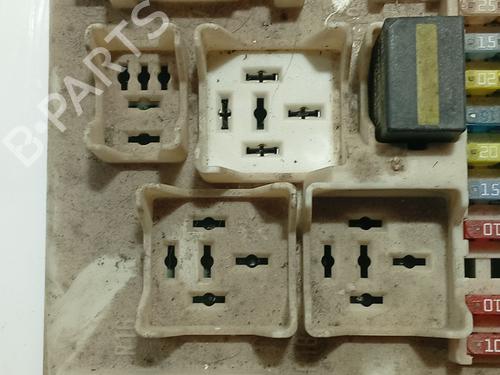 Fuse box FORD FOCUS C-MAX (DM2) 2.0 | BP31101595E1 