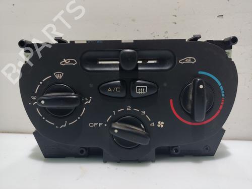 Used Climate control PEUGEOT 206 Hatchback (2A/C) 1.4 i (75 hp) 23392175