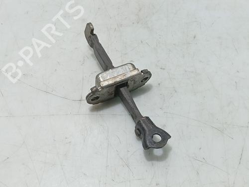 Used Hinge/Door check strap TOYOTA AURIS Estate (_E18_) 1.8 Hybrid (ZWE186_, ZWE186R, ZWE186H) (136 hp) 31112596