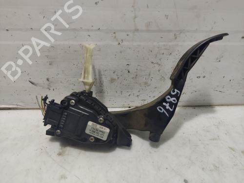 Pedal SEAT LEON (1M1) 1.9 TDI (110 hp) 31102167