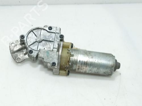 Used Electronic module SKODA SUPERB I (3U4) 2.0 TDI (140 hp) 32424784