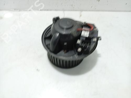 Moteur de chauffage VW GOLF V (1K1) 1.9 TDI (105 hp) 31106911