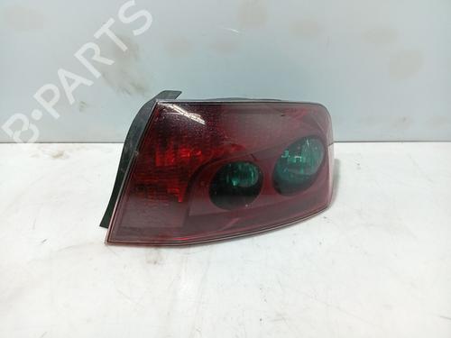 Used Right taillight PEUGEOT 407 (6D_) 1.6 HDi 110 (6D9HZC, 6D9HYC) (109 hp) 32220365