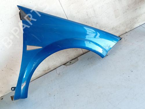 Used Right front fenders Right front fenders RENAULT MEGANE II (BM0/1_, CM0/1_) 1.5 dCi (BM0F, BM0T, BM2B, CM0F, CM0T) (82 hp) 36358192 36358192