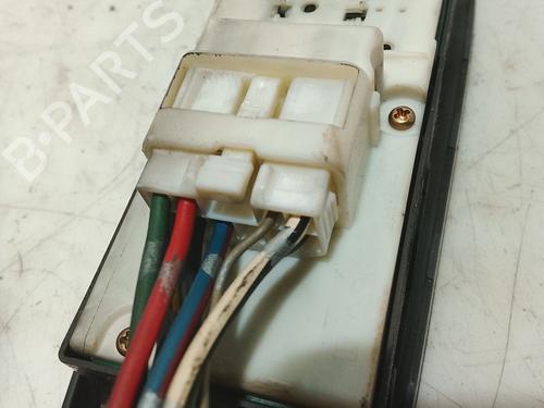 Left front window switch TOYOTA YARIS (_P1_) 1.3 (SCP12_, SCP13_, SCP12R, SCP13R) | BP39204098I27 - Image 2