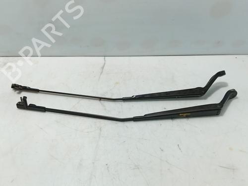 Used Front windshield wiper arm PEUGEOT 407 (6D_) 1.6 HDi 110 (6D9HZC, 6D9HYC) (109 hp) 32035135