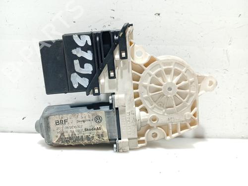 Used Right rear window motor SKODA OCTAVIA II (1Z3) 1.9 TDI (105 hp) 31101617