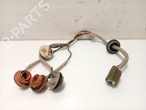 Lampenträger für KIA CARNIVAL II (GQ) 2.9 CRDi (144 hp) 31102702