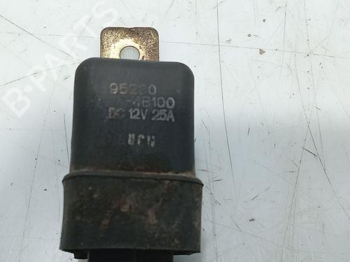Electronic module HYUNDAI H-1 / STAREX Bus (A1) 2.5 TD | BP38728745M83 - Image 2