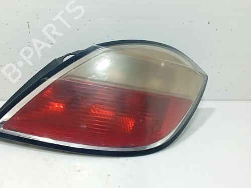 right-taillight-opel-astra-h-a04-2004-2005-2006-2007-2008-2009-2010-2011-2012-2013-2014-32738179 main image