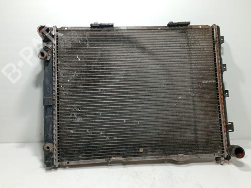 Used Water radiator Water radiator MERCEDES-BENZ E-CLASS (W124) E 300 D (124.131) (136 hp) 32779064 32779064