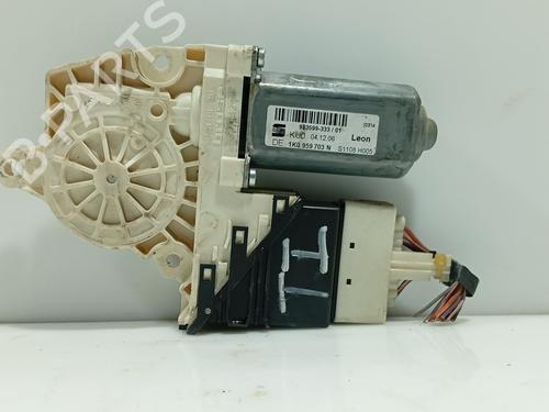Used Left rear window motor Left rear window motor SEAT LEON (1P1) 2.0 TDI 16V (140 hp) 34231764 34231764