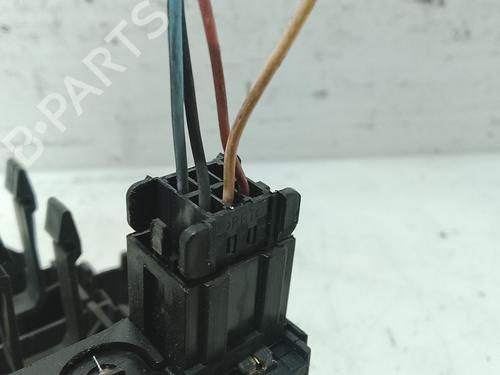 Headlight switch RENAULT CLIO III (BR0/1, CR0/1) 1.5 dCi (C/BR0G, C/BR1G) | BP38011384I24 - Image 2