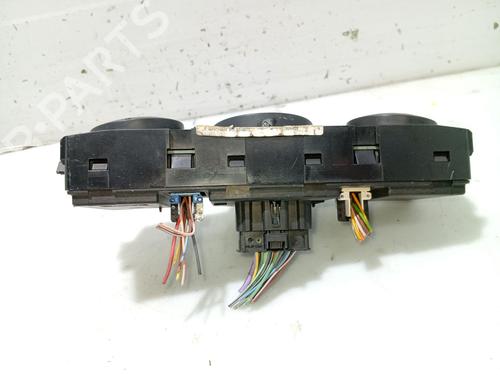 Climate control RENAULT MEGANE II Saloon (LM0/1_) 1.9 dCi (LM0G, LM1G, LM2C) | BP31100527I5 - Image 3