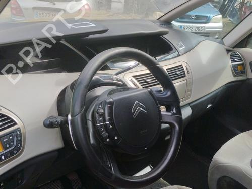 Third brake light CITROËN C4 Grand Picasso I (UA_) 1.6 HDi | BP31103225L11 