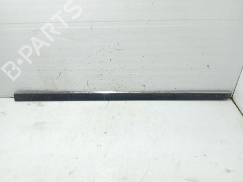 Dørliste PEUGEOT 407 SW (6E_, 6D_) 2.0 HDi 135 (136 hp) 31109205