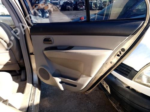 Intercooler KIA CARENS III MPV (UN) 2.0 CRDi 115 | BP31099172M30