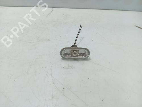 Venstre indikator SEAT LEON (1M1) 1.6 16 V (105 hp) 31631550
