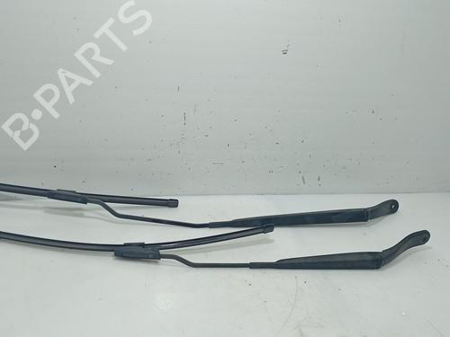 Used Front windshield wiper arm Front windshield wiper arm CITROËN C3 II (SC_) 1.4 HDi 70 (SC8HZC, SC8HR0, SC8HP4) (68 hp) 34399708 34399708