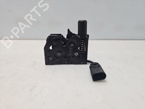 Used Hood lock AUDI A3 Sportback (8VA, 8VF) 1.0 TFSI (115 hp) 31109616