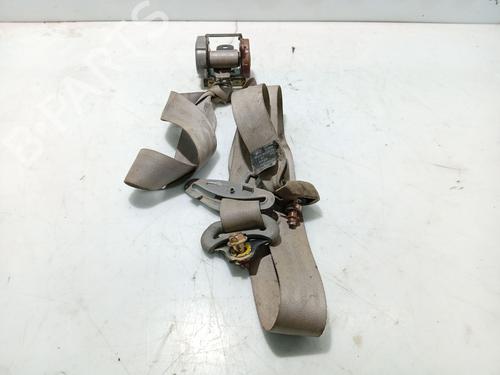 Used Rear left seatbelt KIA SORENTO I (JC) 2.5 CRDi 4WD (140 hp) 31679986