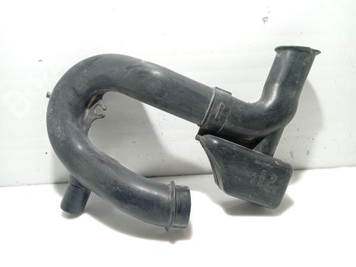 Used Pipe HONDA CIVIC VI Fastback (MA, MB) 1.4 i (MA8, MB2) (75 hp) 31107236