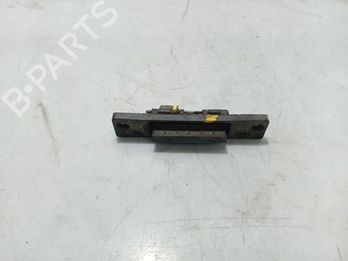 Bagagerumshåndtag KIA SORENTO I (JC) 2.5 CRDi 4WD (140 hp) 31125117