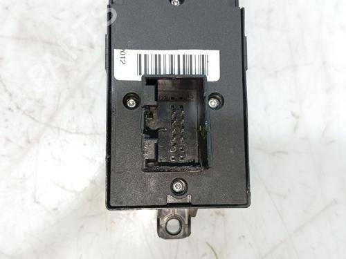 Left front window switch VW GOLF IV (1J1) 1.9 TDI | BP34649067I27 - Image 3