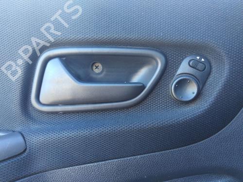 Used Front left interior door handle SUZUKI IGNIS I (FH) [2000-2005]  18993240