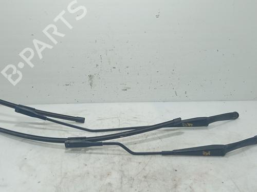 Used Front windshield wiper arm Front windshield wiper arm 36805165 36805165