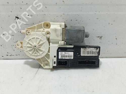 Rudehejsemotor forskærm venstre RENAULT LAGUNA III (BT0/1) [2007-2015]  31100040