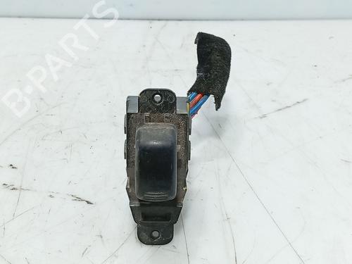 Used Right front window switch Right front window switch 38779285 38779285
