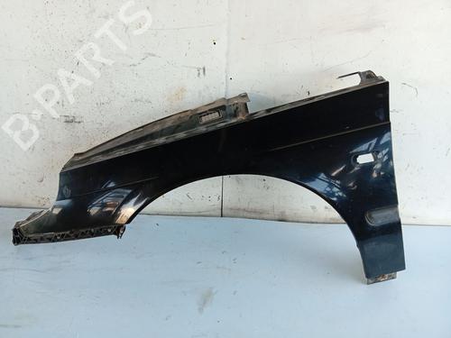 Używane Błotnik przedni lewy SAAB 9-5 (YS3E) [1997-2009]  32137250