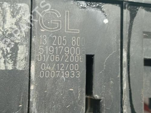 Fuse box OPEL VECTRA C GTS (Z02) 1.9 CDTI (F68) | BP38016080E1 - Image 3