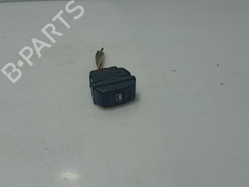 Used Right front window switch CITROËN XSARA (N1) 1.9 TD (90 hp) 31110694