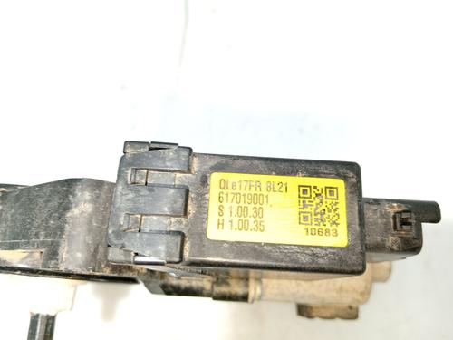 Right front window motor KIA SPORTAGE IV (QL, QLE) 1.6 GDI | BP31110004E20
