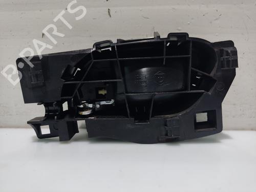 Front right interior door handle PEUGEOT 208 I (CA_, CC_) 1.0 VTi | BP22735810I14