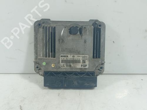 Used Engine control unit (ECU) Engine control unit (ECU) OPEL VECTRA C GTS (Z02) 1.9 CDTI (F68) (120 hp) 40515713 40515713