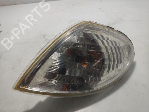 Feu de brouillard avant gauche NISSAN ALMERA II (N16) 2.2 Di (110 hp) 31101853