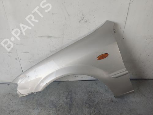 Guarda-lamas esquerdo MAZDA 323 F VI Hatchback (BJ) [1998-2004]  31098632