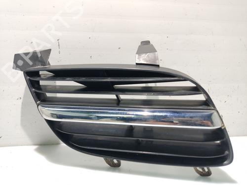 Używane Atrapa chłodnicy / Grill NISSAN ALMERA II Hatchback (N16) 1.5 (90 hp) 24611696