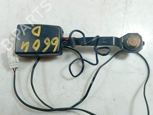 seat-buckle-fiat-stilo-192_-2001-2002-2003-2004-2005-2006-2007-2008-2009-2010-40086344 main image