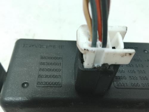 Warning switch RENAULT CLIO III (BR0/1, CR0/1) 1.5 dCi (C/BR0G, C/BR1G) | BP38011394I22 - Image 4
