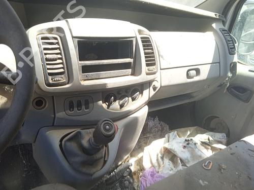 Hinge/Door check strap OPEL VIVARO A Van (X83) 1.9 DTI (F7) | BP31105425C146 