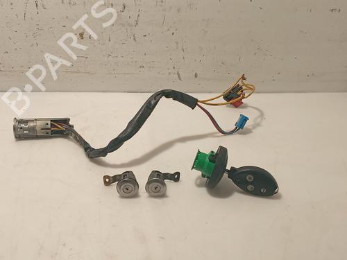 Used Ignition barrel CITROËN XSARA Break (N2) 1.6 16V (109 hp) 31317080