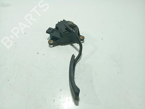 Pedal RENAULT MEGANE II (BM0/1_, CM0/1_) 1.9 dCi (BM0G, CM0G) (120 hp) 31103437